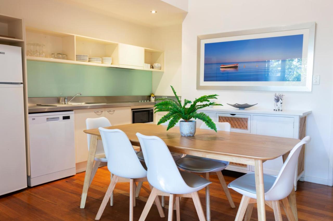 Mobys Beachside Retreat Blueys Beach Exterior foto